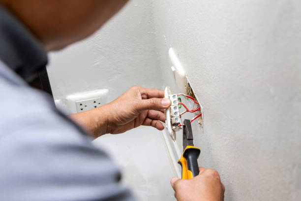 Best Outdoor Lighting Installation  in Farmingdale, NJ